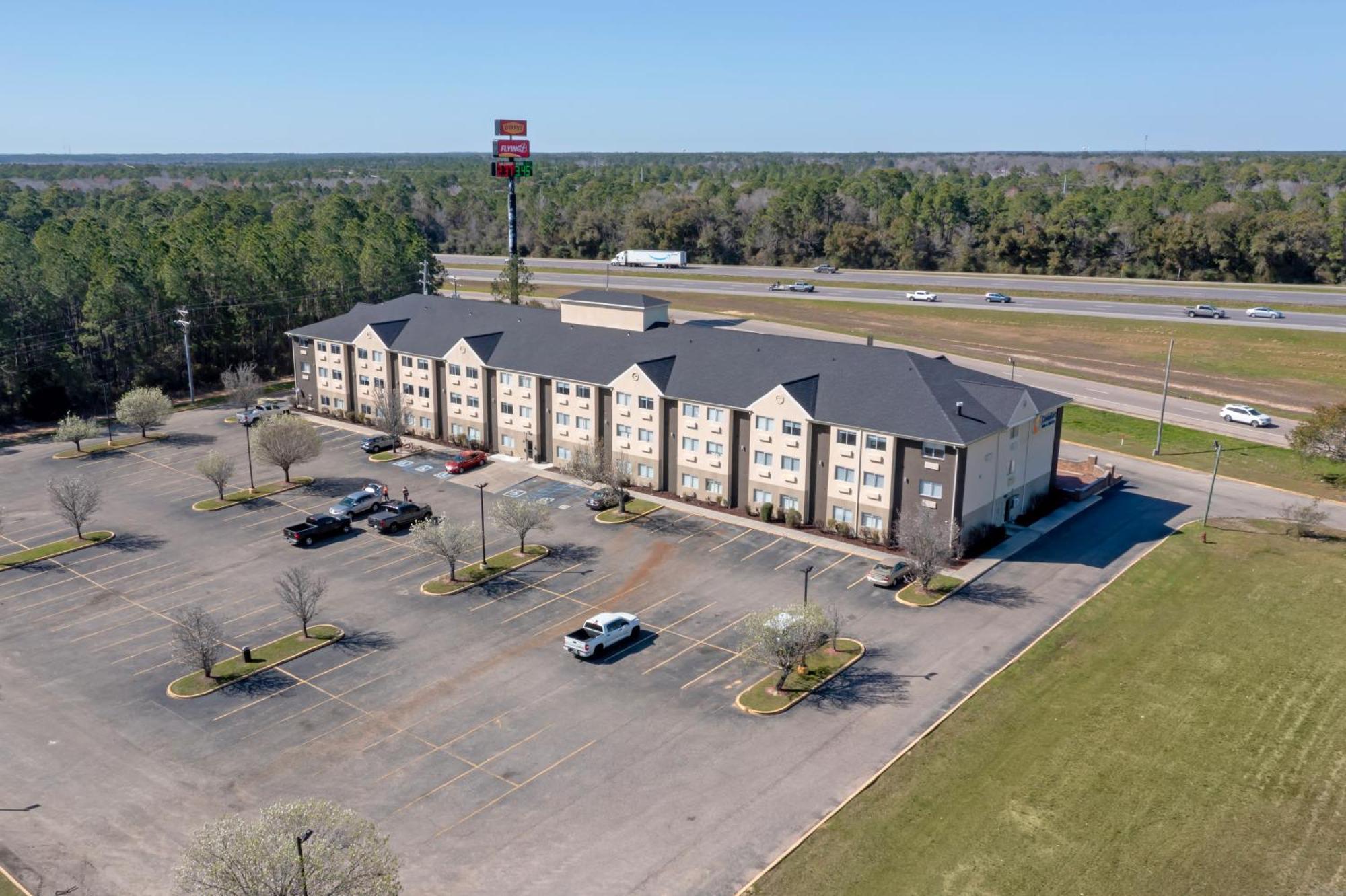 Comfort Inn & Suites Crystal Inn Sportsplex Gulfport Exterior photo