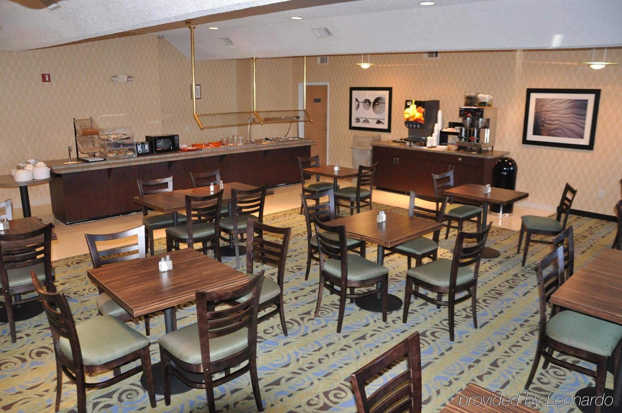 Comfort Inn & Suites Crystal Inn Sportsplex Gulfport Restaurant photo